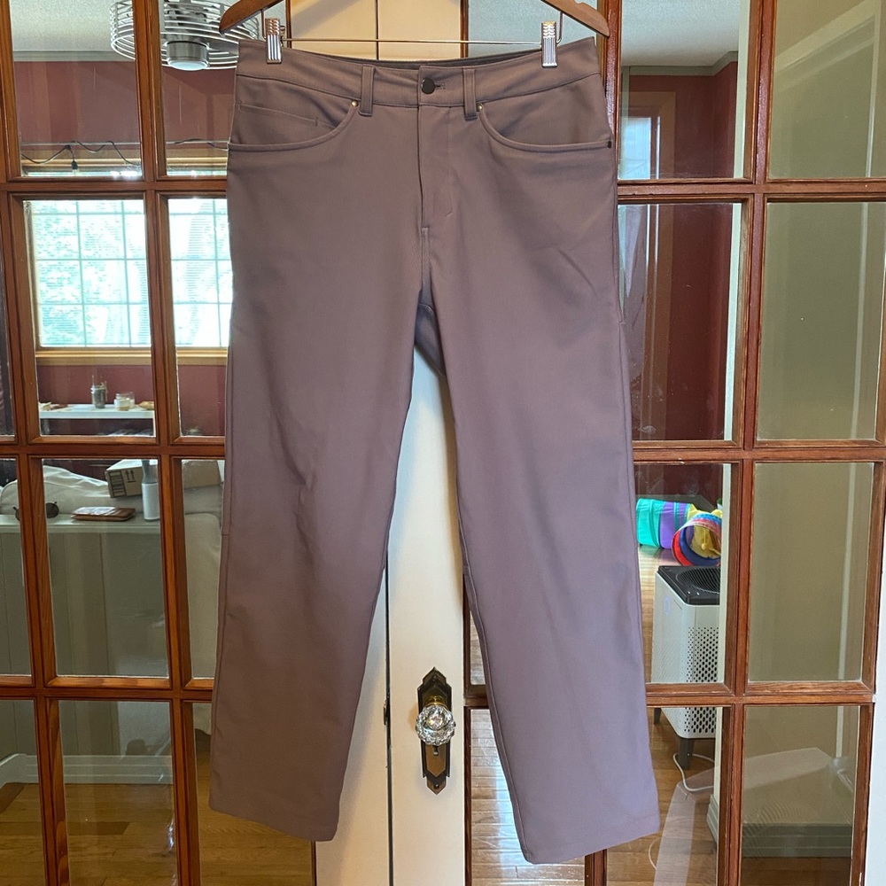 Lululemon ABC Relaxed Cropped Pants *Cord